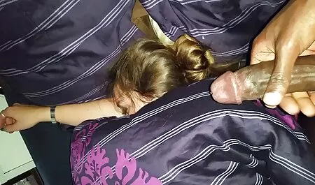 Pantat gadis-gadis lucah budak kecil panas penuh dengan nafsu