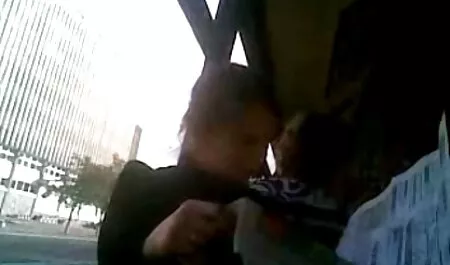 Di ranjang yang sama video bogel budak melayu dengan seorang teman dan tuannya