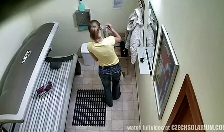 Gadis perancis video budak lucah mendapatkan kecantikan.