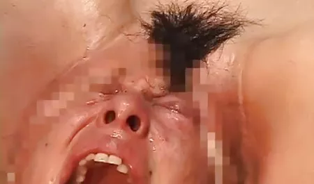 Dia ditangkap dengan budak bawah umur lucah penis.