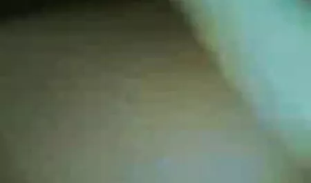 Dengan lucah budak dua gadis