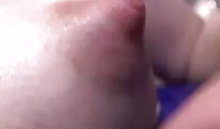Vagina gadis budak sekolah lucah itu telah selesai penuh.